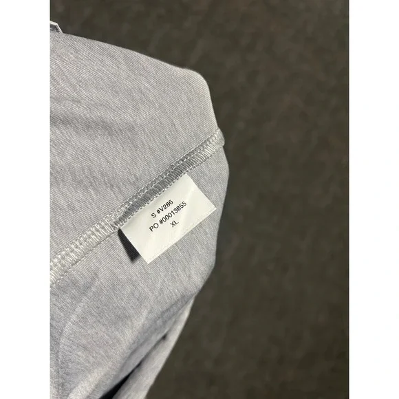 Vuori Mens Sunday Element Vest Size XL gray 4 Way Stretch V286 performance - Picture 5 of 8